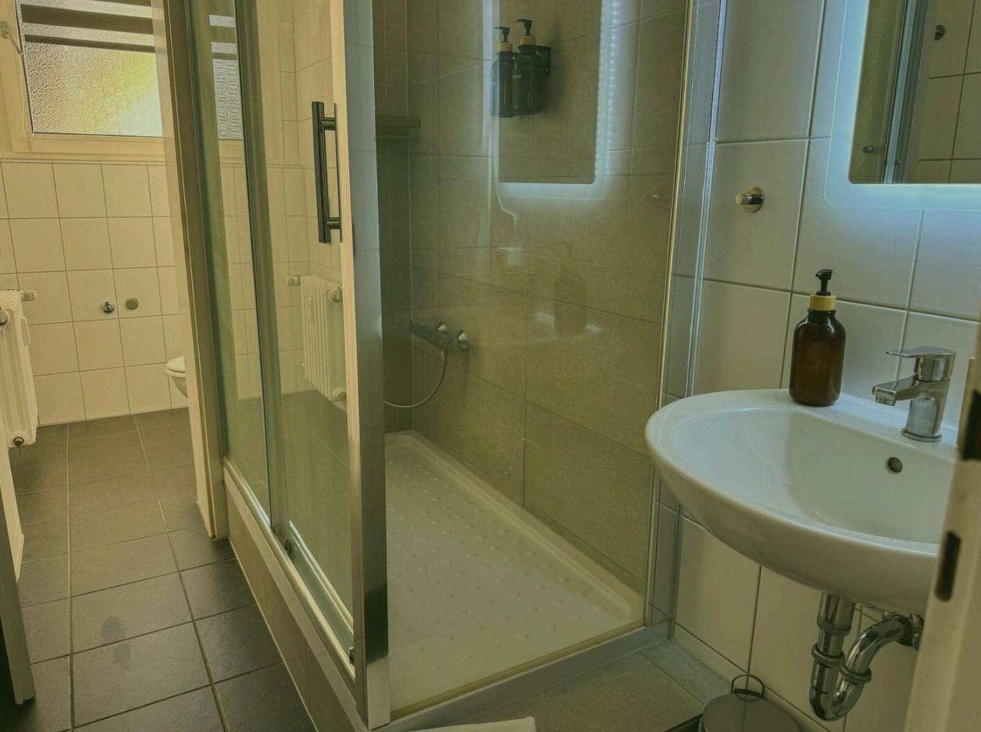 4 Bedrooms Hannover